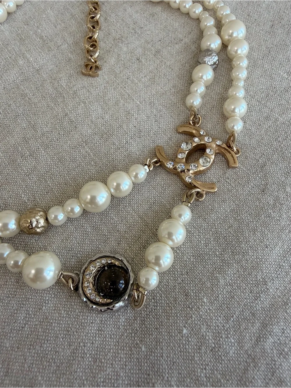 🤍CHANEL Ivory Pearl Double-Strand Necklace with Gold CC Charm✨